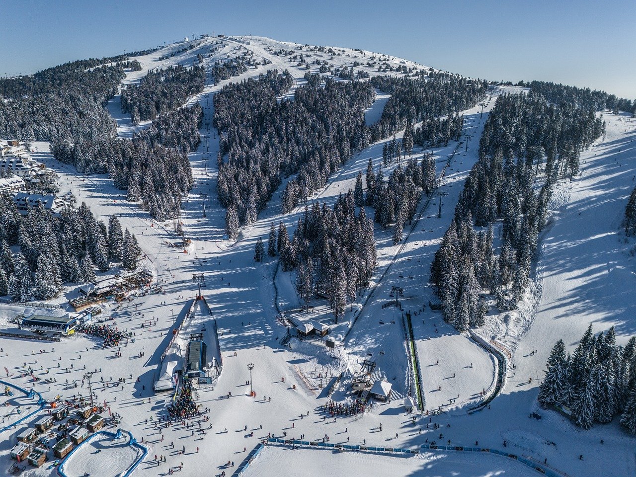 Tektonske ploče: Kako su oblikovale planine i bogatstva Srbije