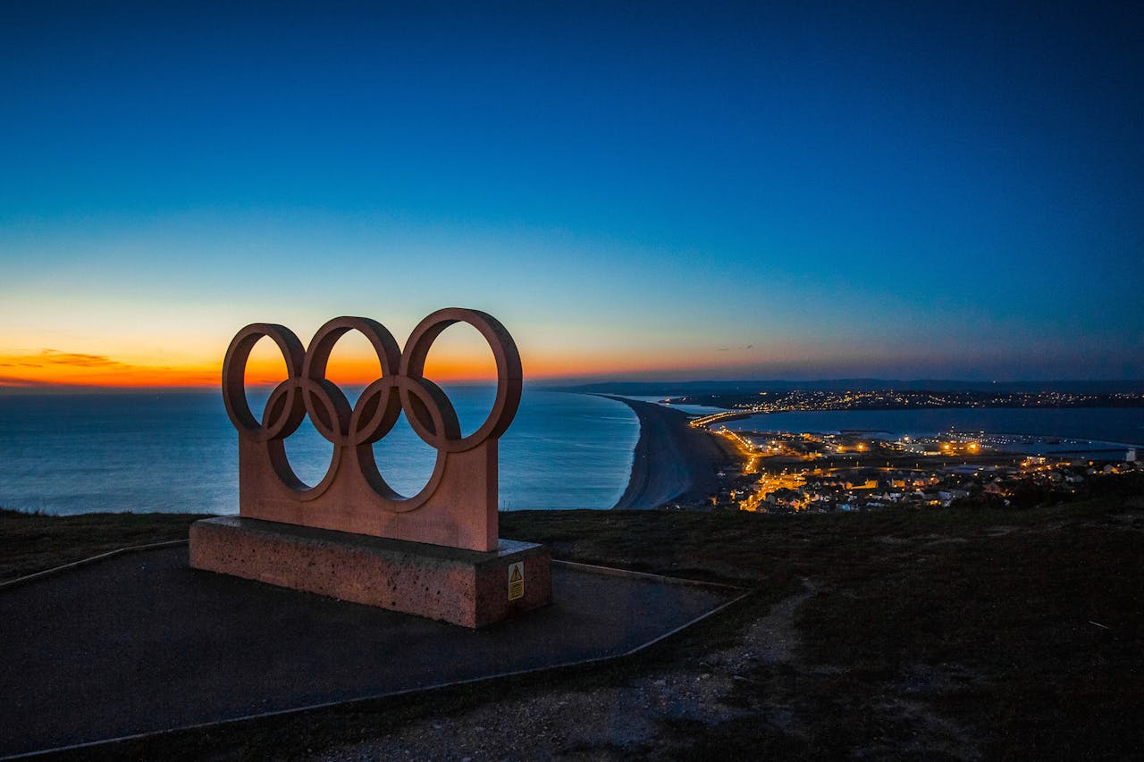 Olimpijske igre: od Zevsa do savremenih sportskih heroja