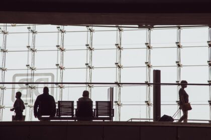 Evolucija prtljaga: Od teških kofera do pametnih modela