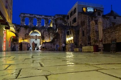 Dioklecijan: Abdikacija rimskog cara i povlačenje u Split