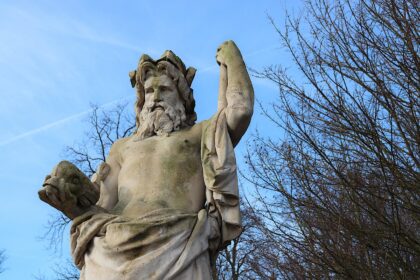 Antička Grčka: religija i kultovi bogova, proročišta i žrtava
